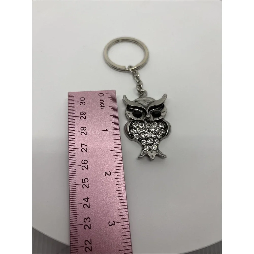 Metal Silver Color Own Keychain‎ Rhinestones Black Onyx Eyes Purse Key Fob